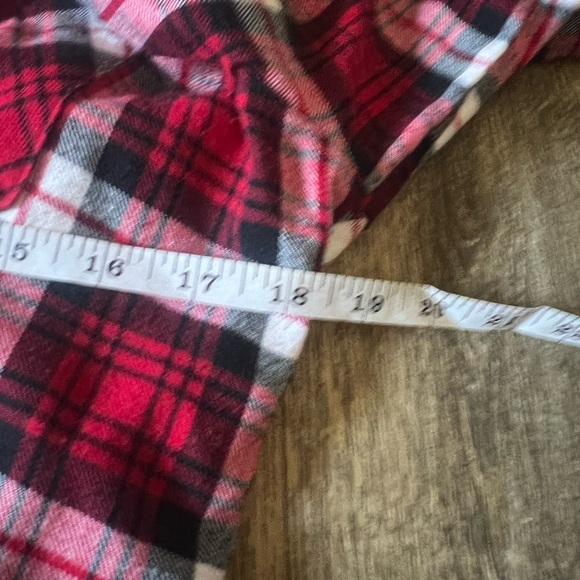 Hot Topic Buffalo Plaid Flannel Shirt w/Skull Sz L Long Sleeve Button Down - Picture 3 of 5